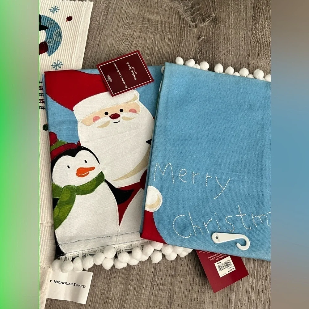 St Nicholas Square Christmas’s snowman Penguin kitchen towels / placemats set